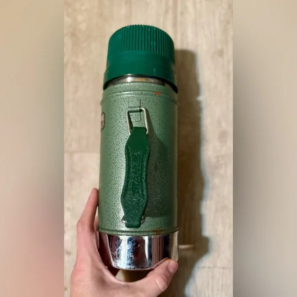 Vintage Stanley Aladdin Thermos 24 Oz A-1350B Wide Mouth Green - Picture 2 of 12